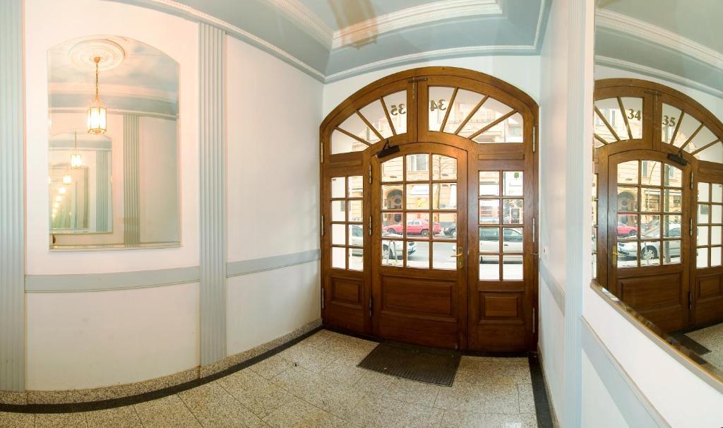 Kurfuerst Am Kurfuerstendamm Βερολίνο Εξωτερικό φωτογραφία